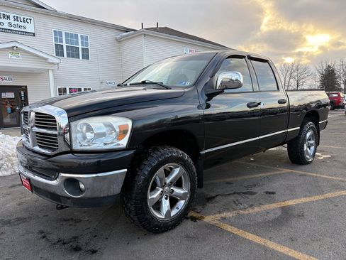 Used 2008 Dodge Ram 1500 Truck SLT w/ Popular Equipment Group image 2