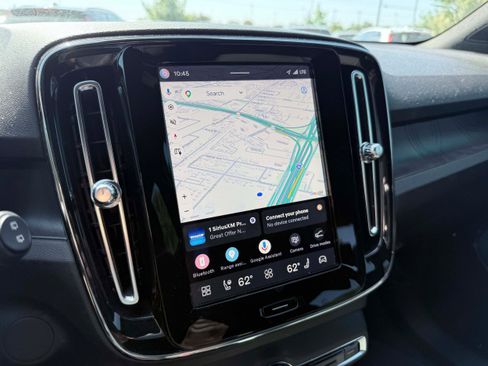 Certified 2023 Volvo XC40 Recharge Ultimate AWD/4WD image 19