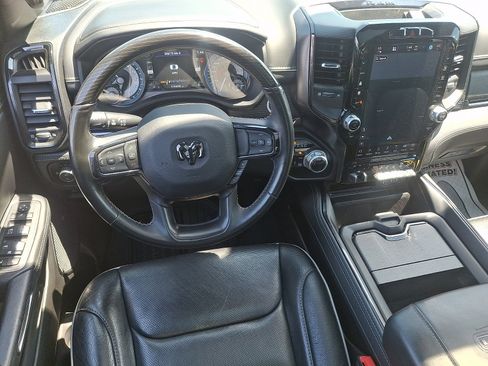 Used 2022 RAM 1500 Limited w/ Body Color Bumper Group AWD/4WD image 11