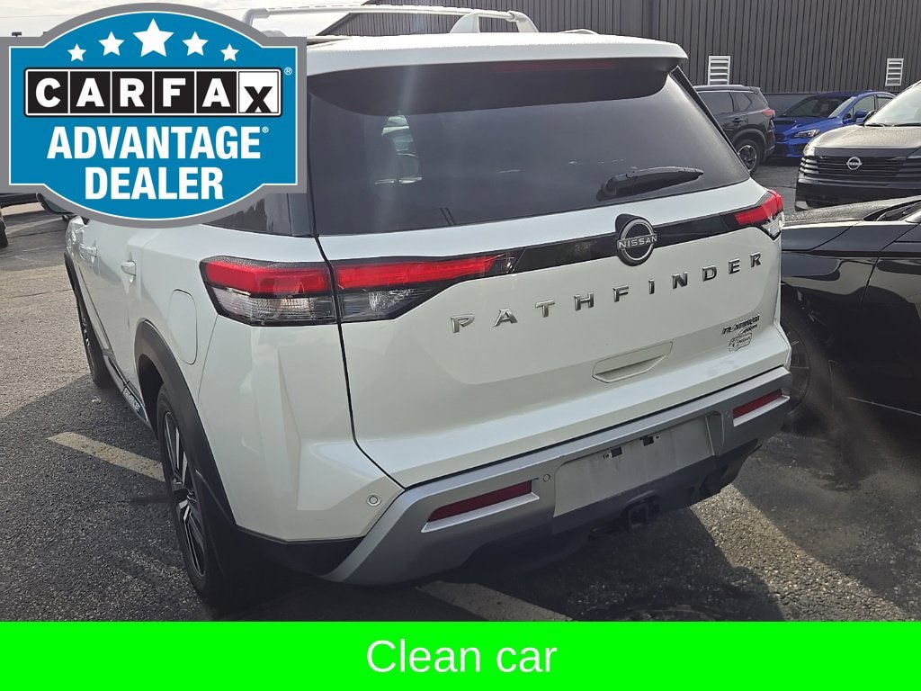 Used 2024 Nissan Pathfinder Platinum AWD/4WD image 7