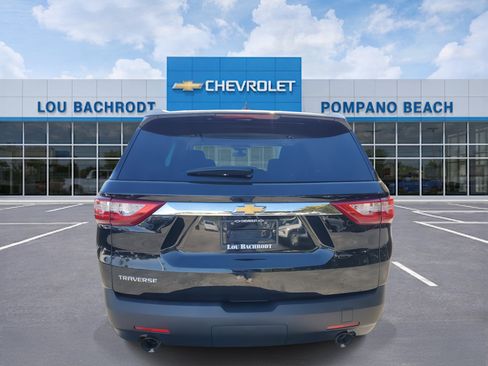 Used 2019 Chevrolet Traverse LS image 4