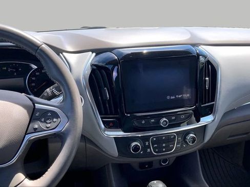Used 2020 Chevrolet Traverse LT AWD/4WD image 6