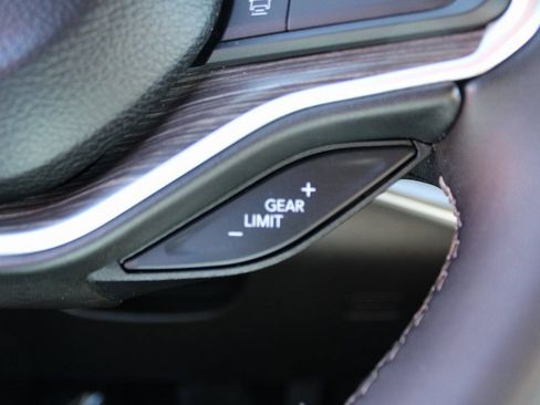 Used 2024 Jeep Wagoneer Series II image 24