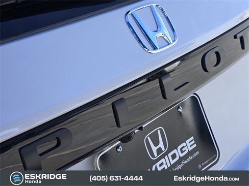 New 2025 Honda Pilot EX-L image 7