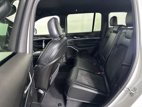 Used 2022 Jeep Grand Cherokee Trailhawk image 25