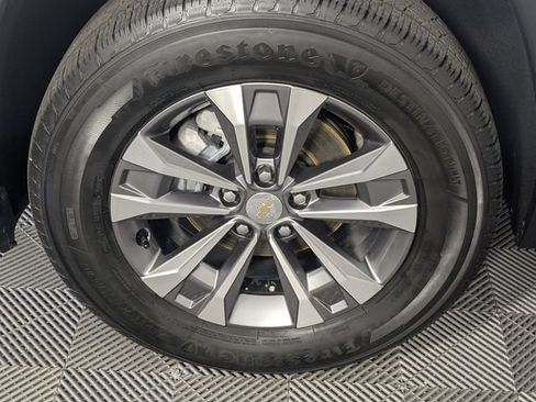 Used 2025 Chevrolet Equinox LT FWD image 8