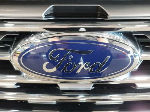 Used 2022 Ford Edge SEL w/ Convenience Package AWD/4WD image 30