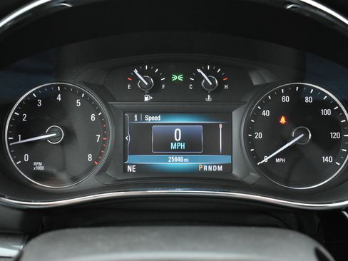 Used 2022 Buick Encore Preferred w/ Safety Package image 32