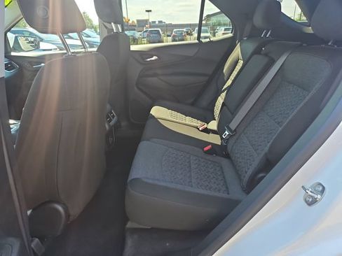 Used 2024 Chevrolet Equinox LT FWD image 24