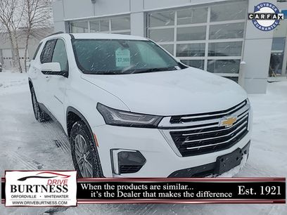 Used 2023 Chevrolet Traverse LT