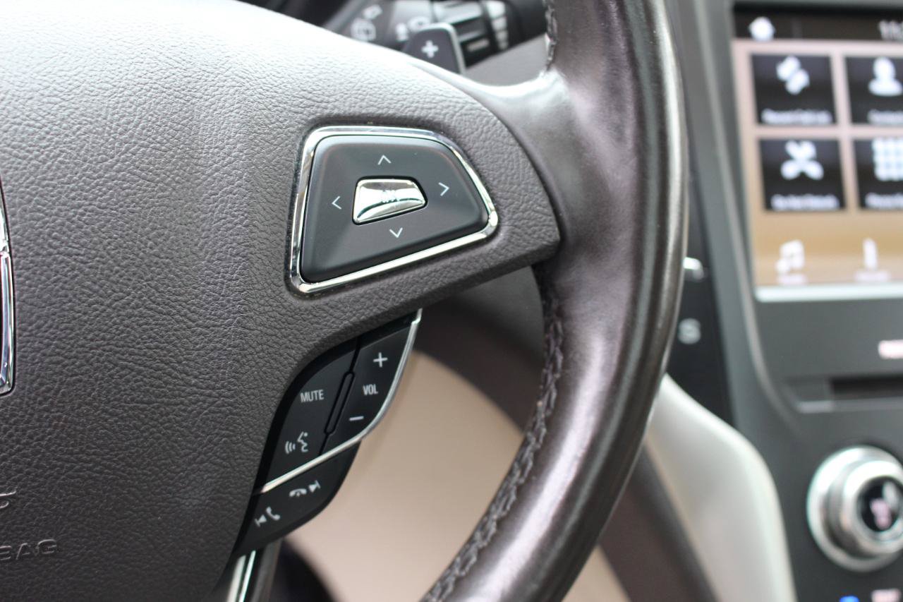 Used 2018 Lincoln MKC Select w/ Lincoln MKC Climate Package AWD/4WD image 21