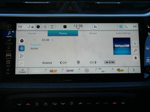 New 2026 Jeep Cherokee Overland w/ Trailer Tow Group image 17