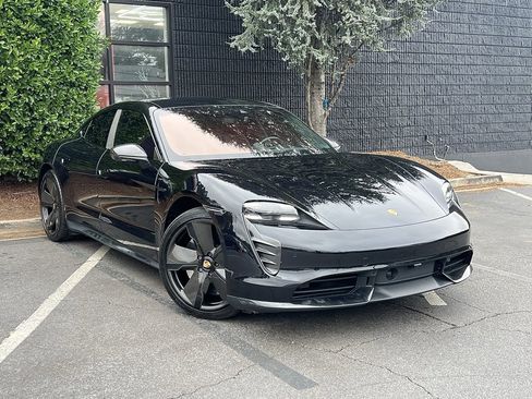 Used 2020 Porsche Taycan Turbo image 6