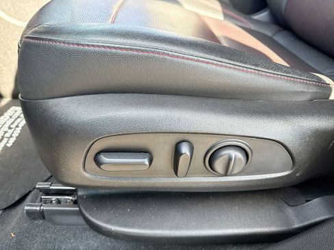 Used 2019 Chevrolet Blazer RS image 12