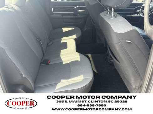 Used 2024 RAM 2500 Big Horn AWD/4WD image 15
