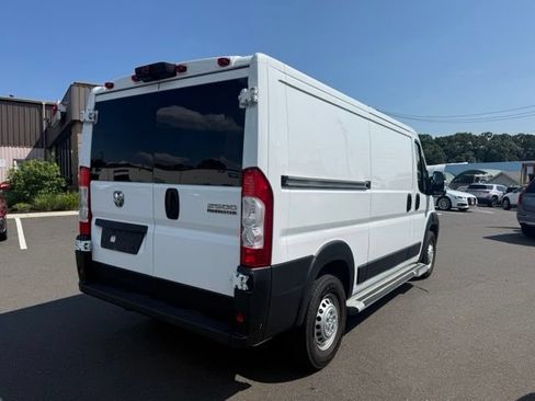 Used 2025 RAM ProMaster 2500 w/ U-Haul Equipment Group FWD image 5