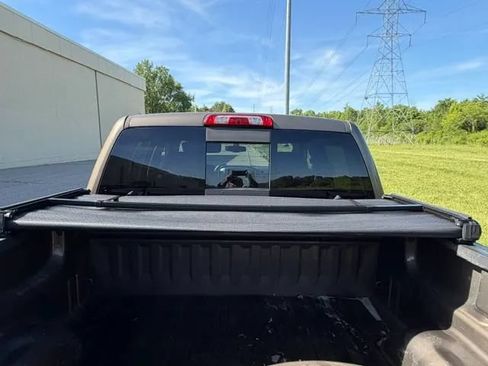 Used 2015 Chevrolet Silverado 1500 LT w/ All Star Edition AWD/4WD image 38