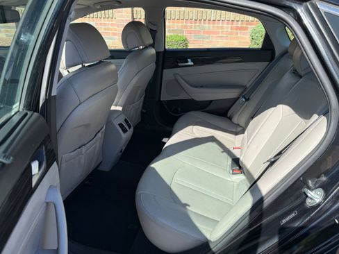 Used 2015 Hyundai Sonata Limited w/ Option Group 06 image 7