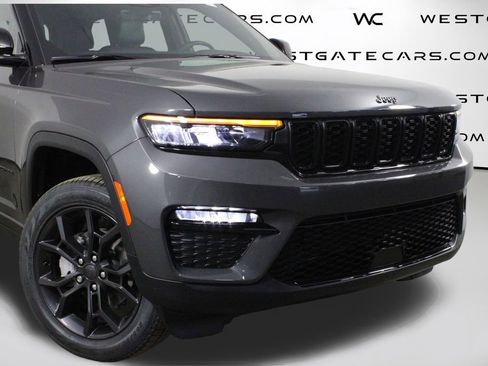 New 2025 Jeep Grand Cherokee Limited image 49