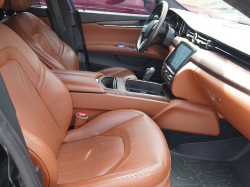 Used 2018 Maserati Quattroporte S GranLusso RWD image 10