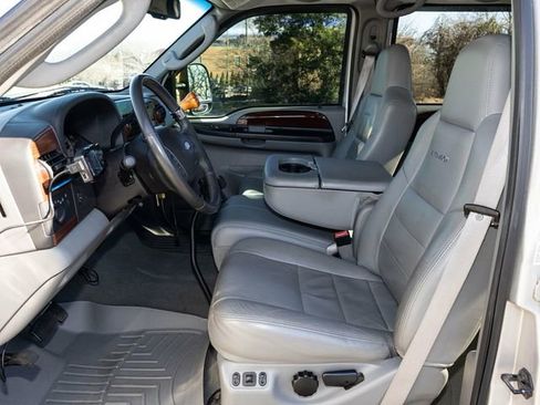 Used 2006 Ford F350 4x4 Crew Cab Super Duty image 26