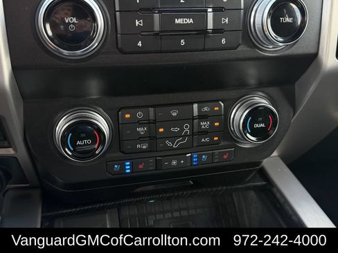 Used 2021 Ford F250 Platinum w/ FX4 Off-Road Package AWD/4WD image 22