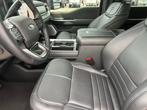 New 2025 Ford F350 Platinum w/ FX4 Off-Road Package AWD/4WD image 32