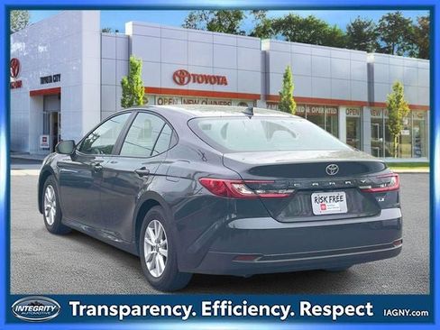 Used 2026 Toyota Camry LE FWD image 8