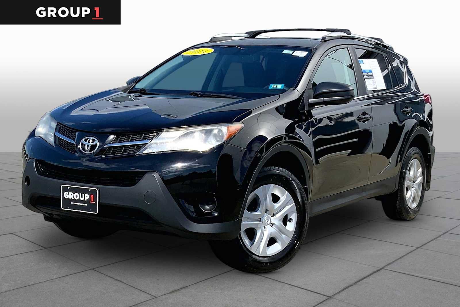 Used 2014 Toyota RAV4 LE AWD/4WD image 1