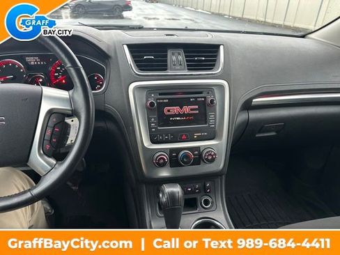 Used 2014 GMC Acadia SLE image 17