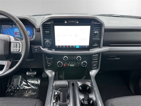 New 2025 Ford F150 XLT w/ Equipment Group 302A MID image 11
