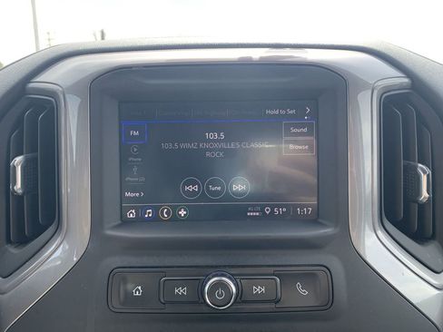 Used 2022 Chevrolet Silverado 1500 Custom image 12