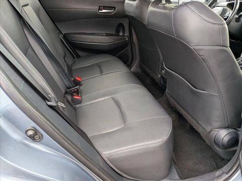 Used 2023 Toyota Corolla Cross XLE image 18