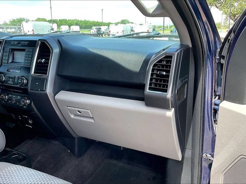 Used 2016 Ford F150 XLT w/ Equipment Group 301A Mid AWD/4WD image 23