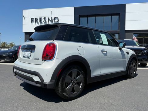 Used 2023 MINI Cooper 2-Door Hardtop FWD image 13