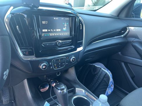Used 2018 Chevrolet Traverse LS image 16