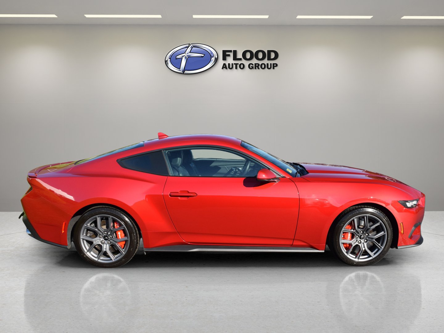 Used 2024 Ford Mustang Premium w/ 2.3L High Performance Package RWD image 3