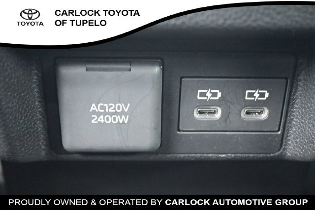 Used 2025 Toyota Tacoma TRD Off-Road AWD/4WD image 20