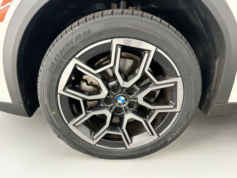 Used 2026 BMW X2 xDrive28i AWD/4WD image 37