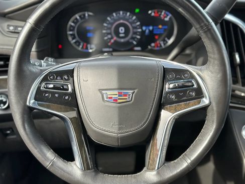 Used 2019 Cadillac Escalade Platinum AWD/4WD image 36
