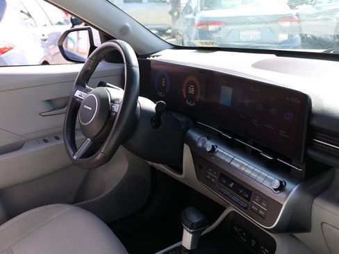 Used 2024 Hyundai Kona SEL FWD image 20
