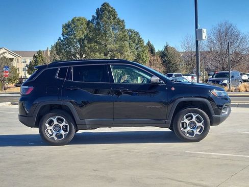 Used 2022 Jeep Compass Trailhawk w/ Sun and Sound Group image 9