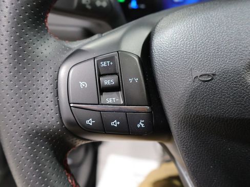 Used 2025 Ford Escape ST-Line AWD/4WD image 32