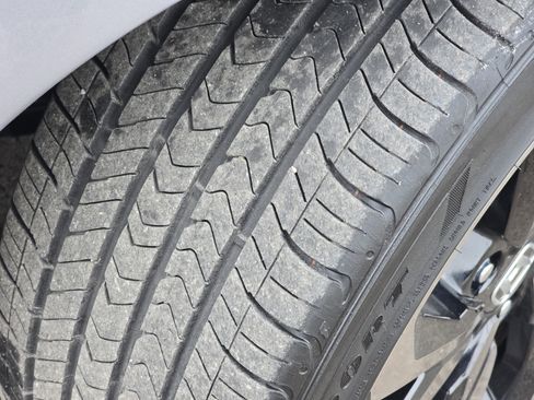 Used 2019 Honda Civic Sport image 14