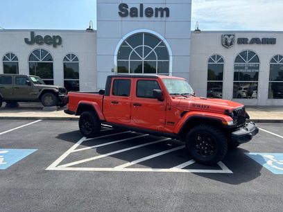 Used 2023 Jeep Gladiator Sport