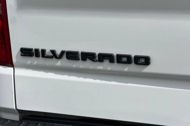 Used 2022 Chevrolet Silverado 1500 Custom AWD/4WD image 25
