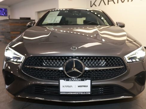 Used 2025 Mercedes-Benz CLA 250 CLA 250 image 2