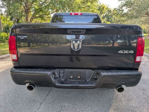 Used 2019 RAM 1500 Express w/ Express Value Package AWD/4WD image 7