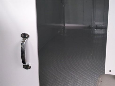 New 2025 GMC Savana 3500 w/ Power Convenience Package image 20