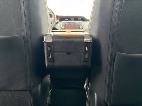 Used 2019 Nissan Kicks SV image 19